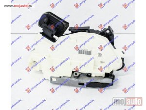 NOVI: delovi  BRAVA PREDNJIH VRATA ELEKTRICNA (7pins) Desno Vw golf vi 08-13 -dostupno
