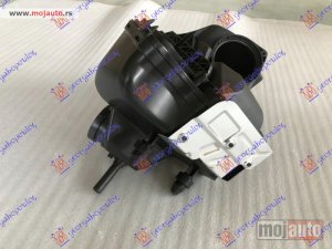 NOVI: delovi  KUCISTE FILTERA VAZDUHA (2.0 BENZIN) Audi q5 12-16 -dostupno