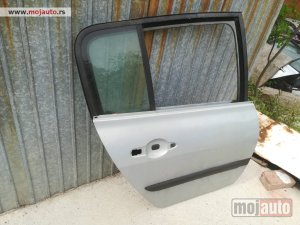 Glavna slika - Reanault Megane 2 zadnja desna vrata - MojAuto