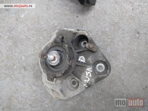 Glavna slika - Lancia Musa 1.9 jtd nosac motora levi Originalni delovi Moguca ugradnja delova Alfa Romeo 147-156-166-159-GT-MiTo-Giulietta Fiat bravo 2 - croma -grande punto -multipla 2 -punto 3 -stilo-idea Freemont Panda 3 500L Lancia ypsilon-delta-musa-lybra Ukolik - MojAuto