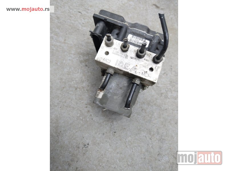 Glavna slika -  Lancia Musa 1.9 jtd abs centrala Originalni delovi  Moguca ugradnja delova  Alfa Romeo 147-156-166-159-GT-MiTo-Giulietta Fiat bravo 2 - croma -grande punto -multipla 2 -punto 3 -stilo-idea Freemont Panda 3 500L Lancia ypsilon-delta-musa-lybra  Ukoliko zel - MojAuto
