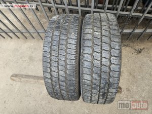 Glavna slika - 205-65-15C Maxxis m+s odlicne kao nove - MojAuto