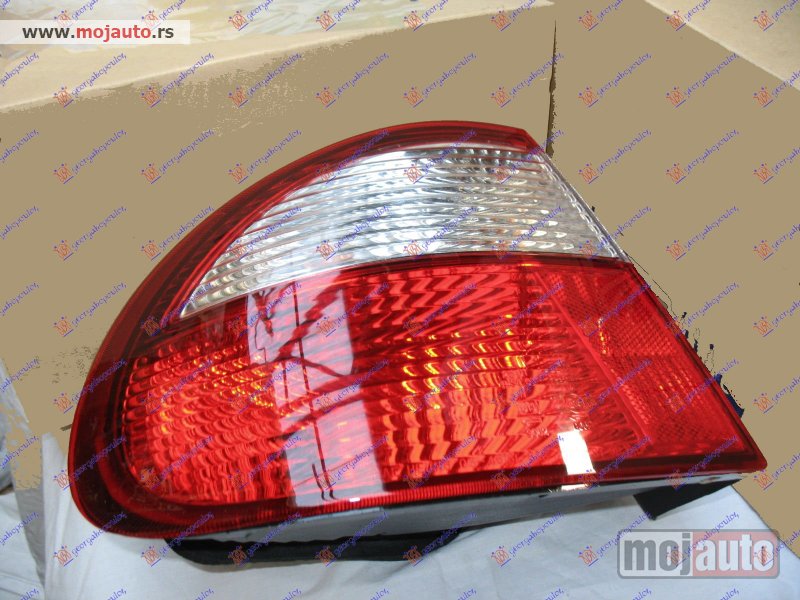 Glavna slika -  STOP LAMPA SPOLJASNJA -2001 Levo Daewoo lanos sdn 97-08 -dostupno - MojAuto