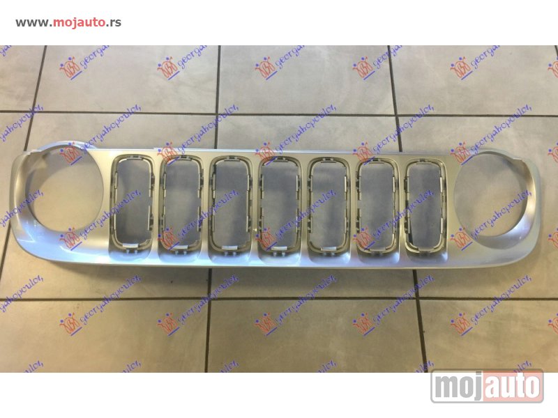 Glavna slika -  PVC MASKA SREBRNA Jeep renegade 14-18 -dostupno - MojAuto