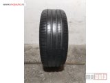 polovni delovi  3025. Guma PIRELLI 21-ica, LETNJA 285/45, Šara 5.3 mm, DOT 3221