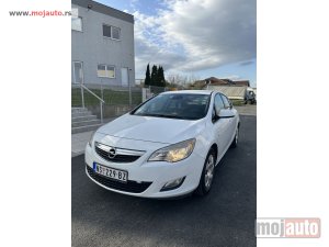 Glavna slika - Opel Astra J 1.7 CDTI - MojAuto