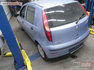 Glavna slika - Fiat Punto 3 leva vrata kod boje 792 Originalni delovi Moguca ugradnja delova Alfa Romeo 147-156-166-159-GT-MiTo-Giulietta Fiat bravo 2 - croma -grande punto -multipla 2 -punto 3 -stilo-idea Freemont Panda 3 500L Lancia ypsilon-delta-musa-lybra Ukoliko - MojAuto