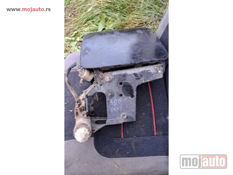 Glavna slika -  Levi far za Volvo 480 - MojAuto