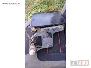 Glavna slika - Levi far za Volvo 480 - MojAuto