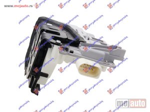 NOVI: delovi  BRAVA PREDNJIH VRATA (CENTRALNO ZAKLJUCAVANJE) (9pins) (A KVALITET) Levo Audi a4 04-07 -dostupno