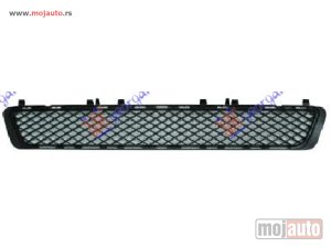 NOVI: delovi  CENTRALNA RESETKA (AVANTGARDE) Mercedes e class (w212) 09-13 -dostupno