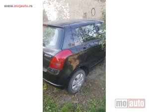 Glavna slika - Suzuki Swift - MojAuto