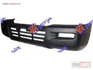 NOVI: delovi  PREDNJI BRANIK -05 (OTVORI ZA RUBOVE) Mitsubishi p/u l200 02-06 -nedostupno
