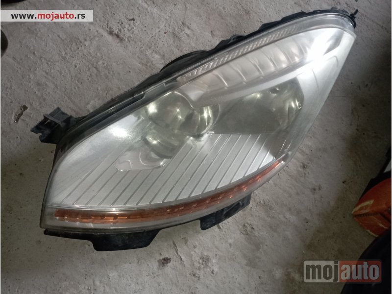 Glavna slika -  Levi far za Citroen C4 Picasso - MojAuto