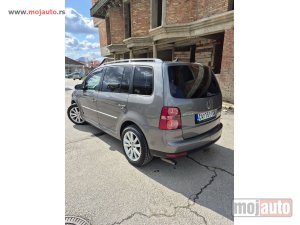 Glavna slika - VW Touran 2.0 EcoFuel Highline - MojAuto