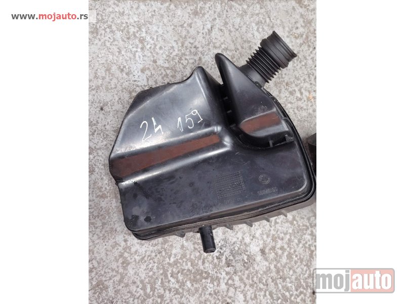 Glavna slika -  Alfa Romeo 159 2.4 separator uljnih para  Originalni delovi  Moguca ugradnja delova  Alfa Romeo 147-156-166-159-GT-MiTo-Giulietta Fiat bravo 2 - croma -grande punto -multipla 2 -punto 3 -stilo-idea Freemont Panda 3 500L Lancia ypsilon-delta-musa-lybr - MojAuto