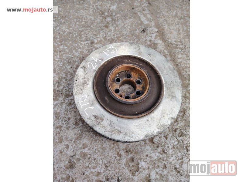 Glavna slika -  Alfa Romeo 159 2.4 remenica pk kaisa Originalni delovi  Moguca ugradnja delova  Alfa Romeo 147-156-166-159-GT-MiTo-Giulietta Fiat bravo 2 - croma -grande punto -multipla 2 -punto 3 -stilo-idea Freemont Panda 3 500L Lancia ypsilon-delta-musa-lybra  Ukoliko - MojAuto