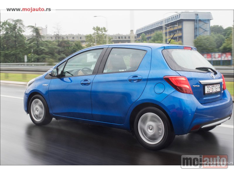 Glavna slika -  Toyota Yaris - MojAuto