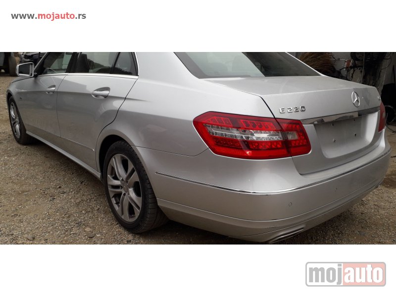 Glavna slika -  Limarija, motor, menjac za Mercedes E klasu 200, 220, 250, 350 W212 - MojAuto