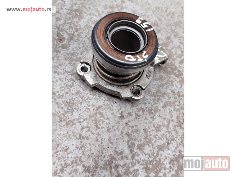 Glavna slika -  Alfa Romeo 159 2.4 druk ležaj u menjacu Originalni delovi  Moguca ugradnja delova  Alfa Romeo 147-156-166-159-GT-MiTo-Giulietta Fiat bravo 2 - croma -grande punto -multipla 2 -punto 3 -stilo-idea Freemont Panda 3 500L Lancia ypsilon-delta-musa-lybra  Ukol - MojAuto