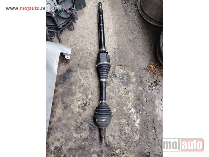 Glavna slika -  Alfa Romeo 159 2.4 desna poliosovina Originalni delovi  Moguca ugradnja delova  Alfa Romeo 147-156-166-159-GT-MiTo-Giulietta Fiat bravo 2 - croma -grande punto -multipla 2 -punto 3 -stilo-idea Freemont Panda 3 500L Lancia ypsilon-delta-musa-lybra  Ukoliko - MojAuto