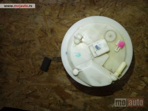 polovni delovi  Megan 2 benzinska pumpa