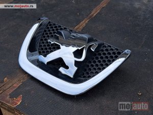 polovni delovi  Prednji znak Peugeot Pezo 207 06-13