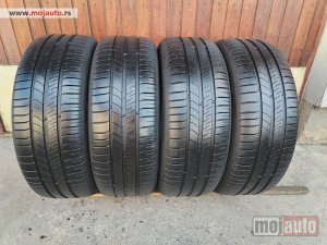 polovni delovi  3047. Gume MICHELIN 16-ice, LETNJE 205/55, Šara 6,0 mm, DOT 0319