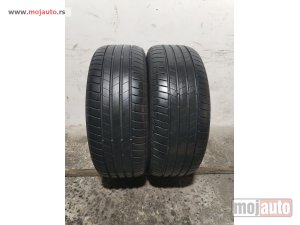 polovni delovi  3058. Gume BRIDGESTONE 16-ice, LETNJE 205/55, Šara 5,6 mm, DOT 4519