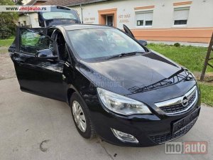 polovni Automobil Opel Astra J 1,4 turbo 