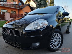 Glavna slika - Fiat Grande Punto 1.4b*METAN*Multimedija*2klj* - MojAuto