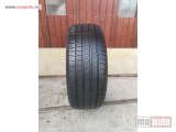  3081. Guma PIRELLI 18-ica, LETNJA 235/55, Šara 7.5 mm, DOT 3819