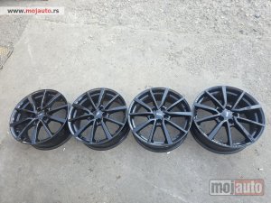 Glavna slika - AluFelne 17Coli 5x114,3 Reno Nisan Mazda Hyundai kao nove - MojAuto