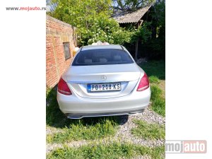 polovni Automobil Mercedes C 220  