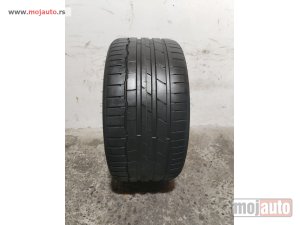 Glavna slika - 3087. Guma HANKOOK 19-ica, LETNJA 255/30, Šara 5.7 mm, DOT 4223 - MojAuto
