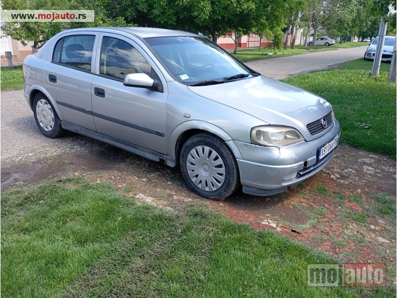 Glavna slika - Opel Astra 1. 7 dizel   - MojAuto