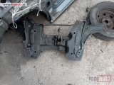 polovni delovi  Prednji most za Peugeot 207