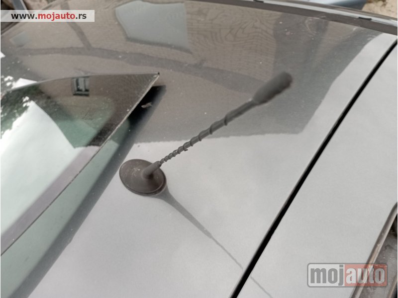 Glavna slika -  Antena za Peugeot 308 - MojAuto