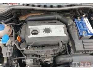 polovni delovi  Motor 1.8TSI vw,seat,škoda BZB