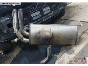 polovni delovi  Seat Leon auspuh