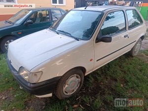 Glavna slika - Ford Fiesta 1.3 - MojAuto