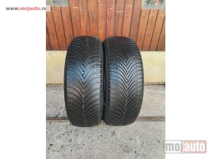 polovni delovi  3158. Gume MICHELIN 16-ice, ZIMSKE 205/60, Šara 6,6 mm