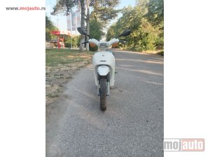 Glavna slika - Piaggio Free - MojAuto