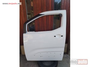 polovni delovi  Vozaceva vrata Citroen Berlingo, Peugeot  Rifter, Opel Combo E, Toyota ProAce City, Fiat Doblo 3, od 2018.-2025.g.