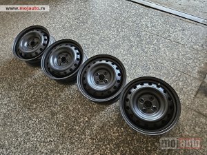 polovni delovi  Celicne Felne 15Coli 4x100 Toyota kao nove Odlicne