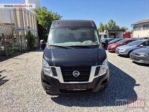 Nissan MV 400