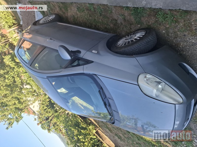 Glavna slika - Fiat Grande Punto   - MojAuto