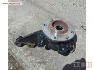 polovni delovi  Glavčina prednja leva za Opel Mokka B II i Peugeot 2008 II
