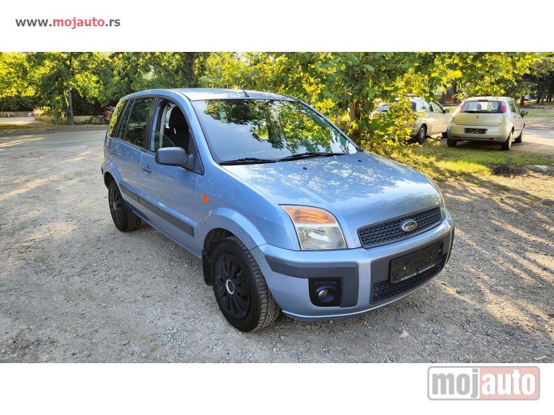 Glavna slika - Ford Fusion 1,6  - MojAuto