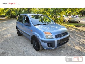 Glavna slika - Ford Fusion 1,6 - MojAuto